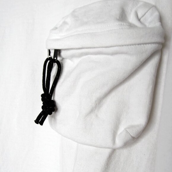 BNWT SS22 UNDERCOVER x EASTPAK ZIPPERED POCKET TSHIRT 2 - Picture 8 of 12